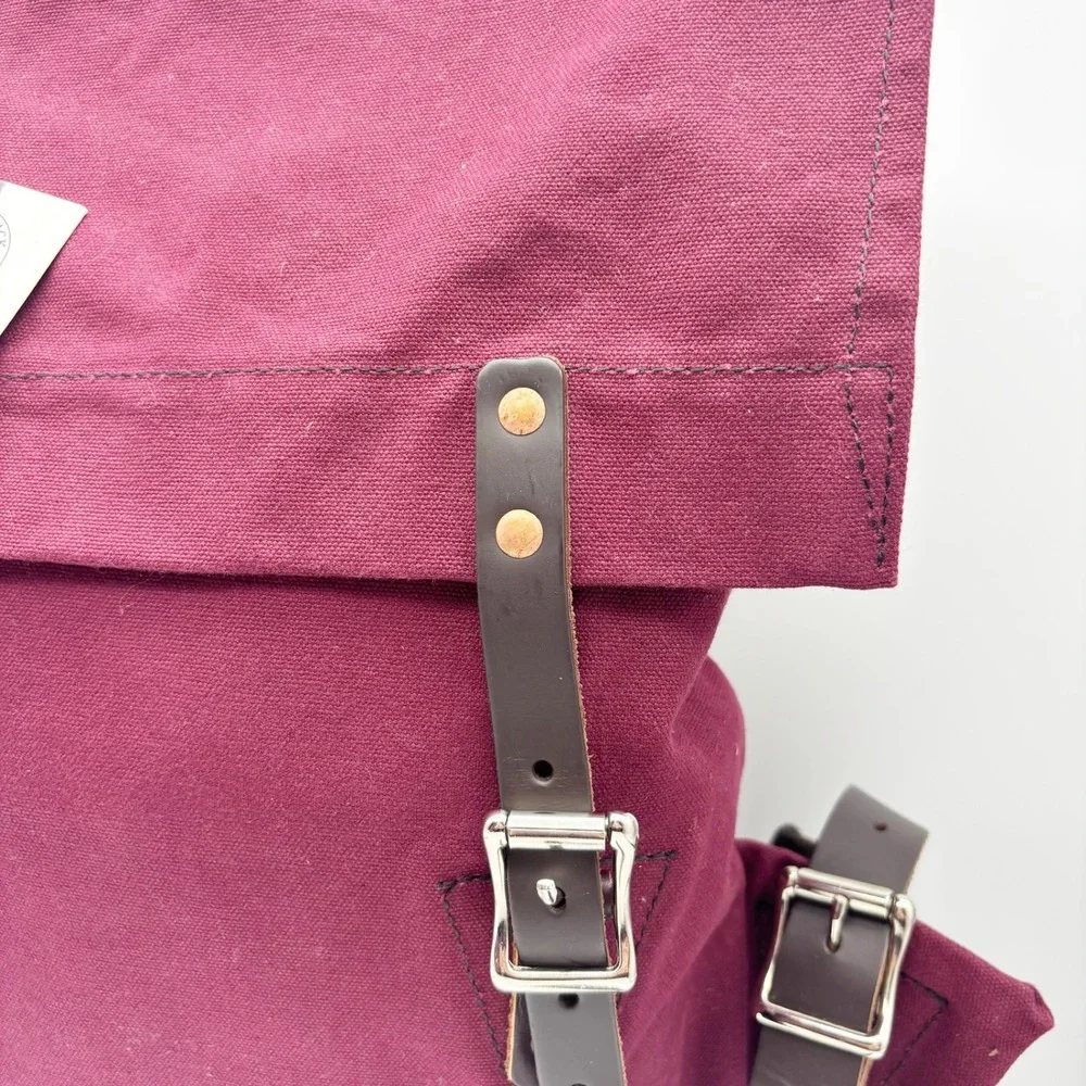 NWT Duluth Pack Scout Pack in Burgundy
